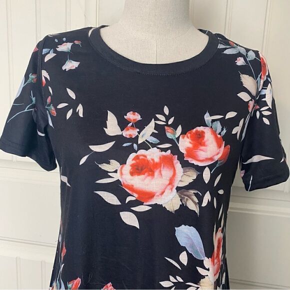 Women’s MEDIUM - Black Floral Dress - Baby Doll Style - Picture 5 of 13